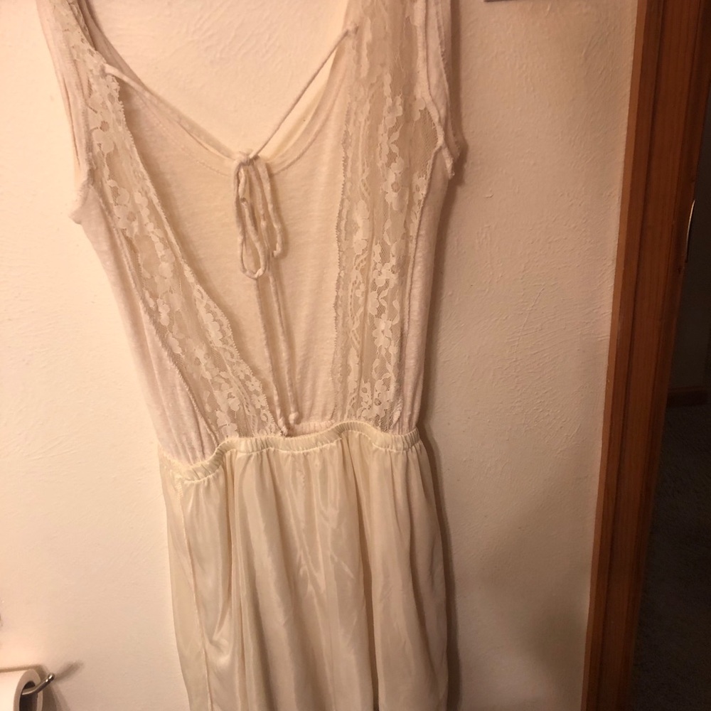 Summer-y open back, white dress